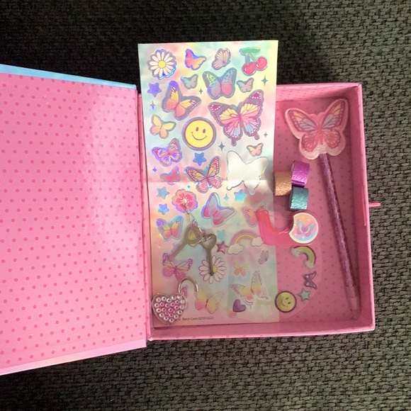 🌻4/$20 Hot Focus Keepsake Lockbox - Picture 5 of 12